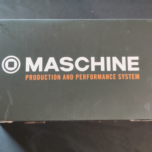Maschine MK3 - Picture 4 of 11